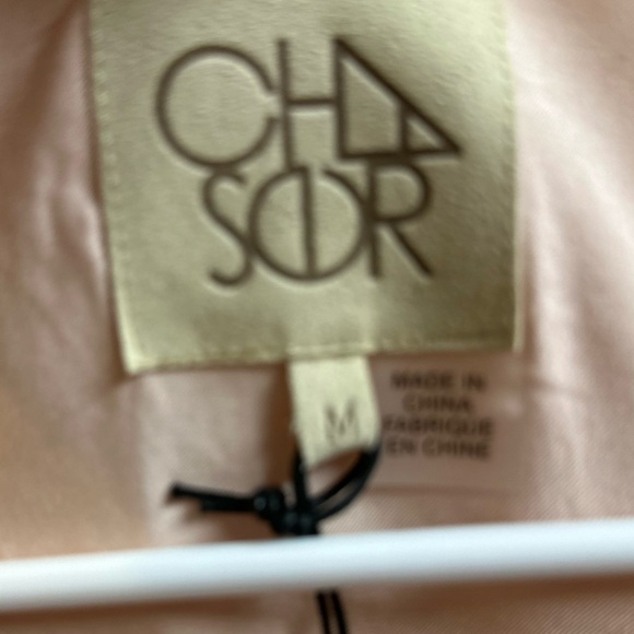 NWT Chaser Silky Fluttered Sleeve HiLo Shirttail Dress - Picture 3 of 6